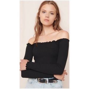 GARAGE Off The Shoulder Top